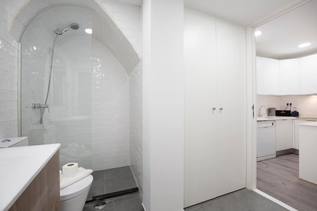 Santa Marta Cozy Apt W/ Ac Lisboa Екстериор снимка
